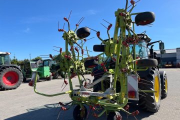 Przetrząsarka claas volto 870