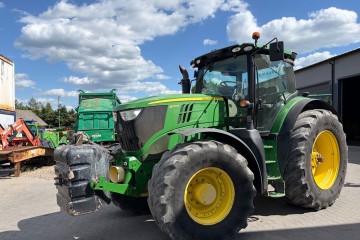 John Deere 6210r
