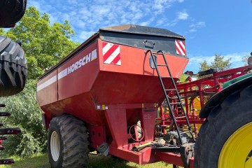 Przyczepa przeladowcza Horsch UW160